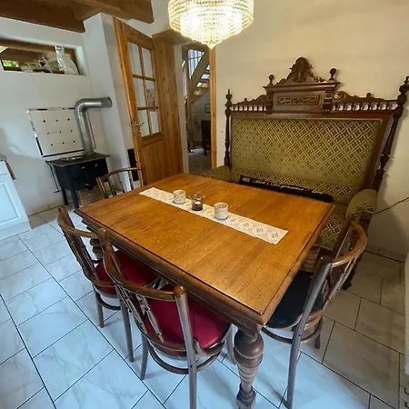 Haus Esmark 아파트 *